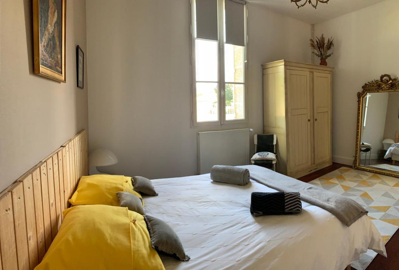 أمباريه إيه لاغراف Suite Privative Abella - Aile De Maison Bourgeoise المظهر الخارجي الصورة