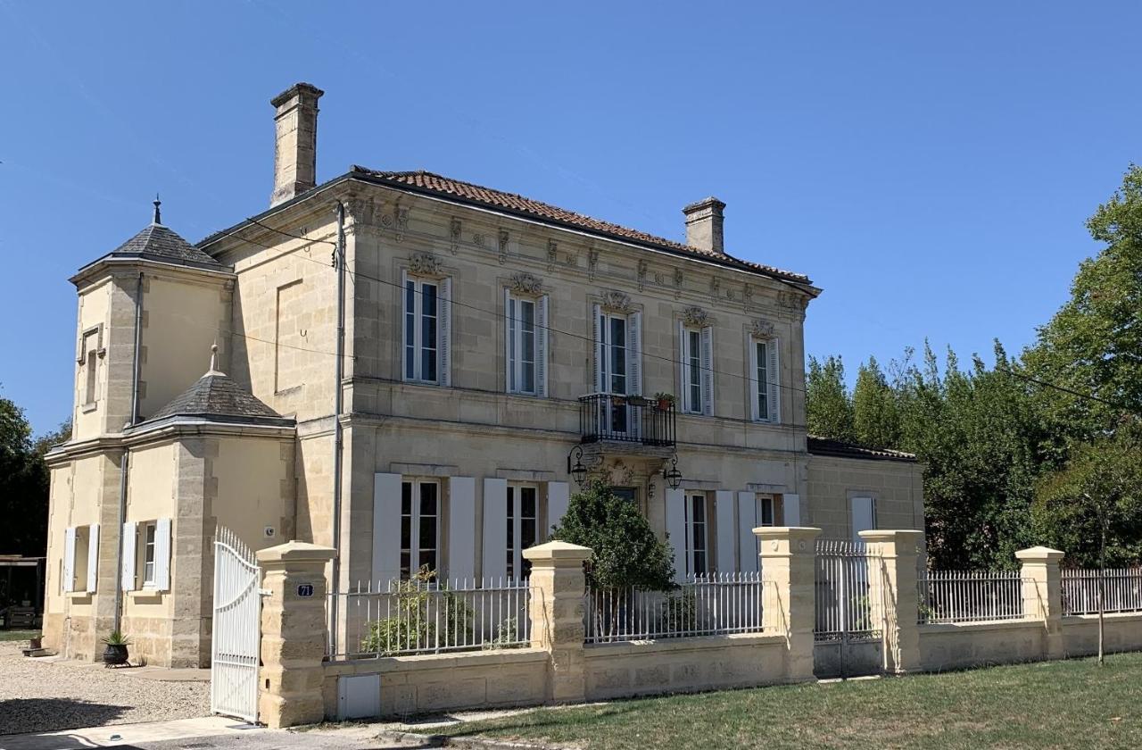 أمباريه إيه لاغراف Suite Privative Abella - Aile De Maison Bourgeoise المظهر الخارجي الصورة